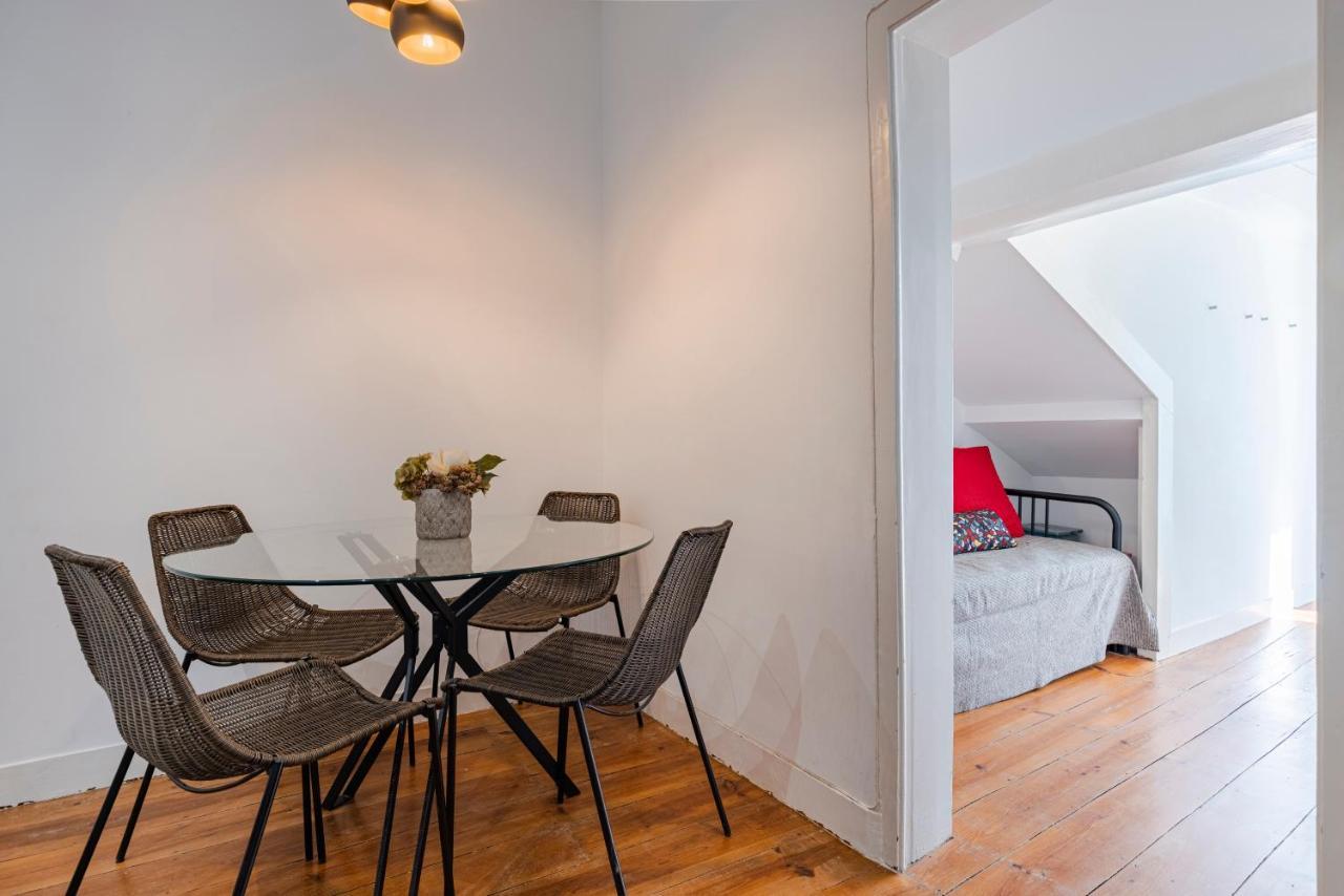 Alfama 2Bdr Duplex Apartment W/ Balcony By Lovelystay Lisbona Esterno foto