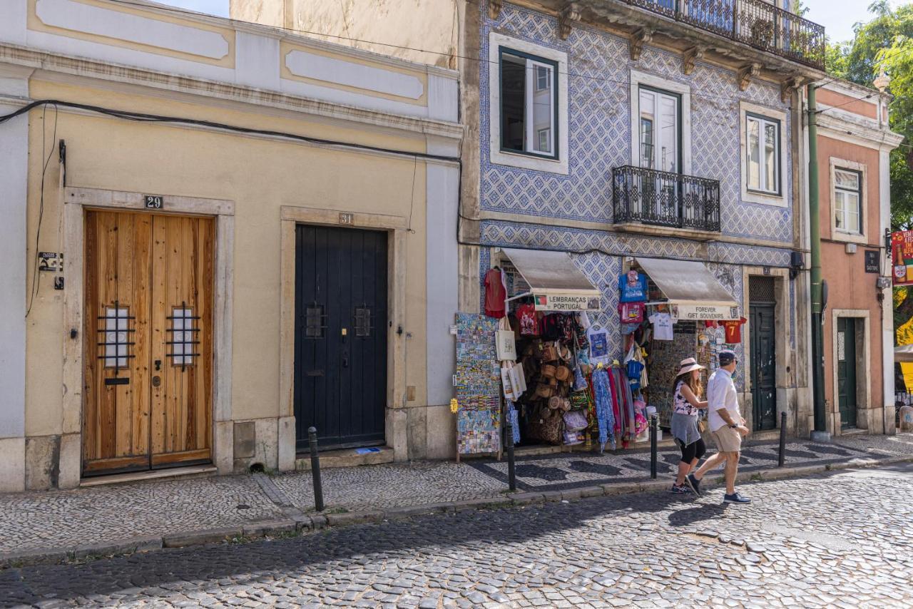 Alfama 2Bdr Duplex Apartment W/ Balcony By Lovelystay Lisbona Esterno foto