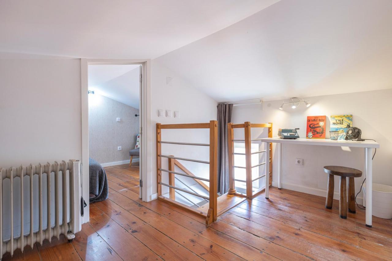 Alfama 2Bdr Duplex Apartment W/ Balcony By Lovelystay Lisbona Esterno foto